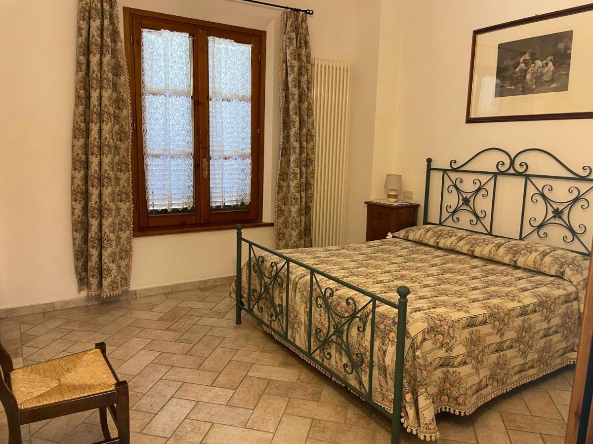 Casa Vacanza Le Case San Gimignano Extérieur photo