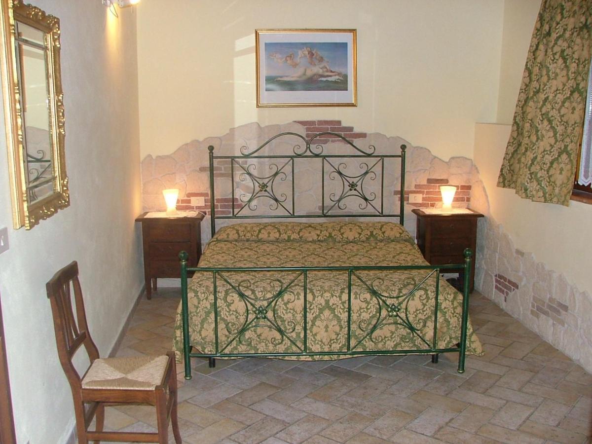 Casa Vacanza Le Case San Gimignano Extérieur photo