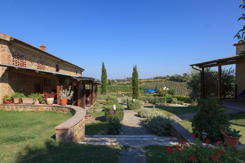 Casa Vacanza Le Case San Gimignano Extérieur photo